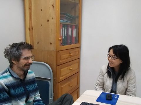 學習並提升你的英文講話,聆聽,文法及發音